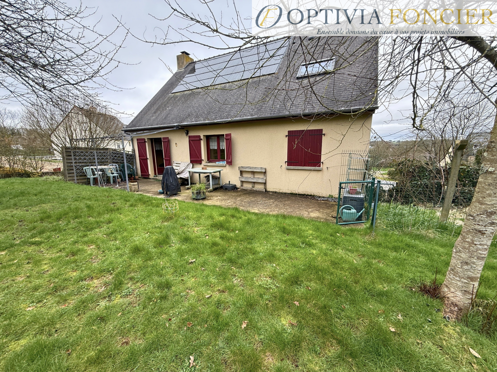 Maison T6 129 m2 - 705 m2 de terrain et 69 m2 de sous-sol (DPE : C) SOUS COMPROMIS