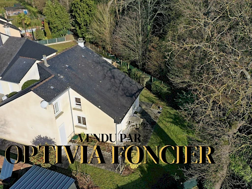 Maison de bourg - 95m2 - 490 m2 de terrain