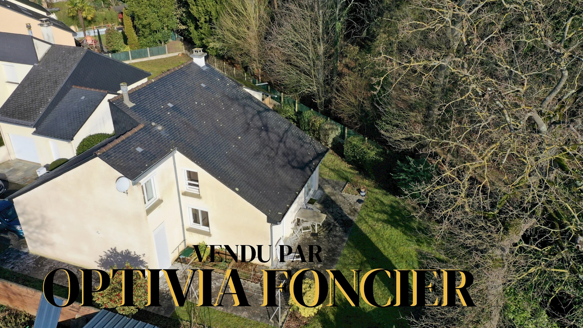 Maison de bourg - 95m2 - 490 m2 de terrain