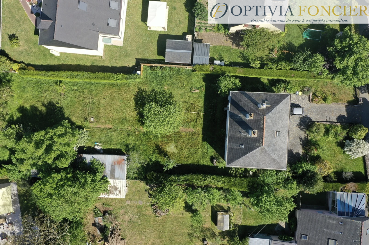 MAISON T6 SUR SOUS-SOL LAILLÉ EN CENTRE BOURG - 108 m2