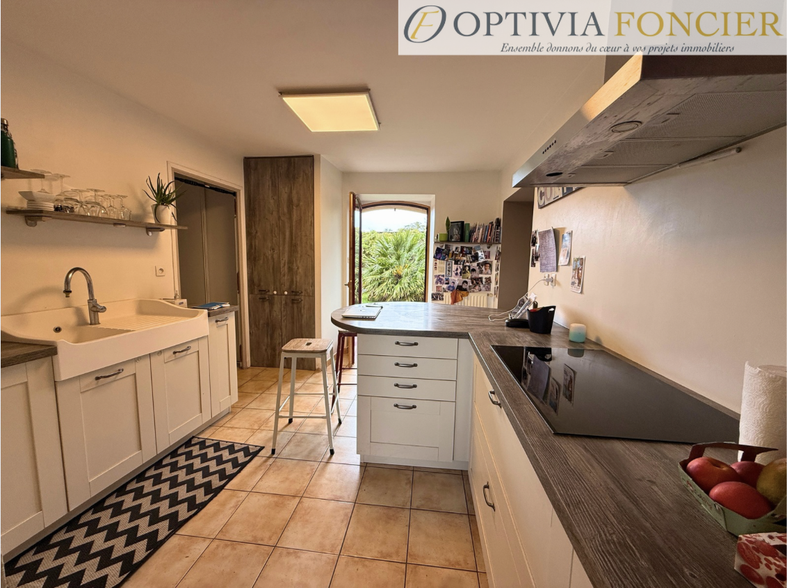 Maison T6 Pont Rean hors zone inondable 123 m2 - 327 m2 Centre Pont Réan côté BRUZ