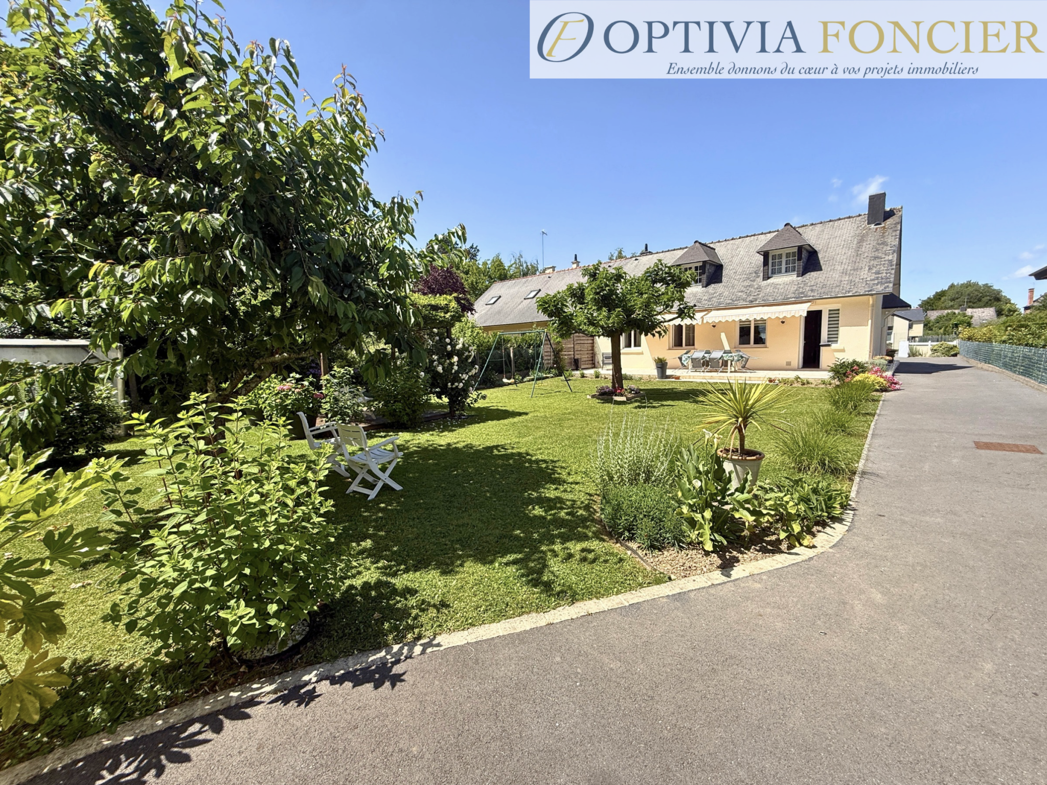 MAISON T5 SUR PONT REAN 124 m2 - 600 m2 de terrain