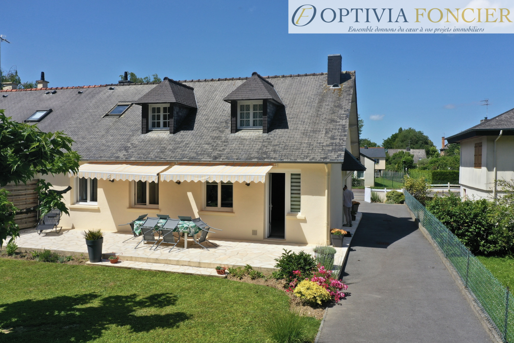 MAISON T5 SUR PONT REAN 124 m2 - 600 m2 de terrain