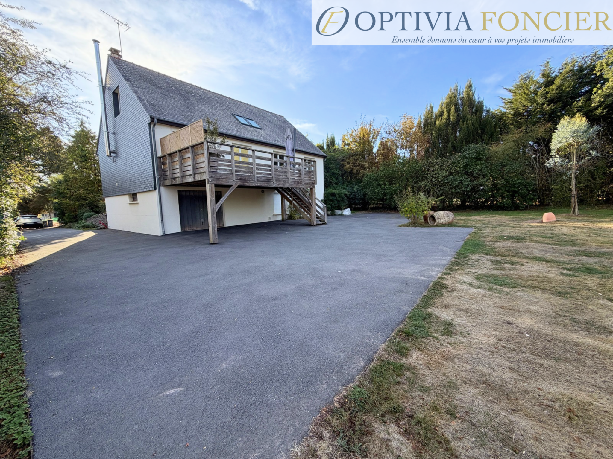 Propriété T7 142 m2 avec sous-sol complet (100 m2) et 4 200 m2 de terrain