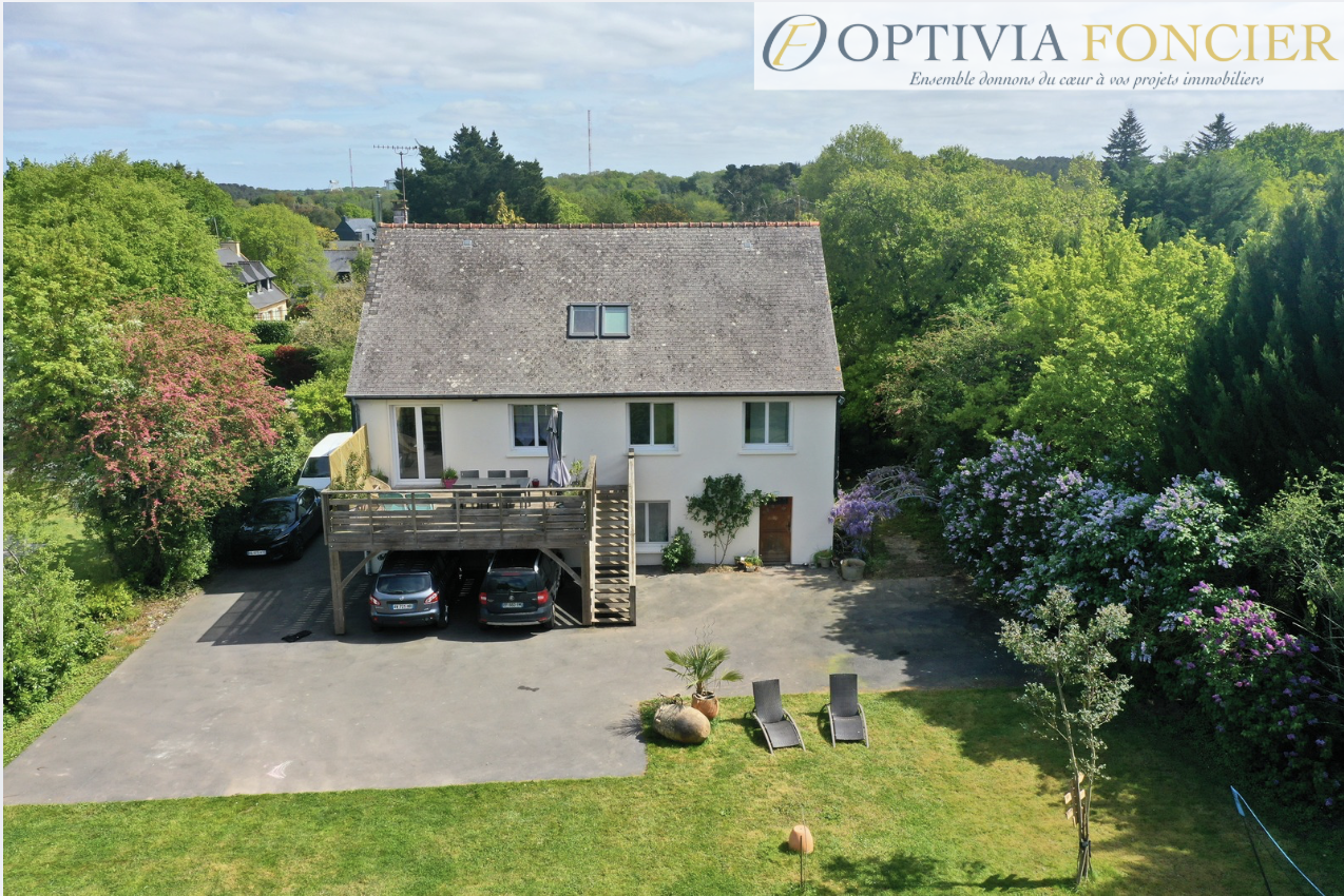 Propriété T7 1421 m2 avec sous-sol complet (100 m2) et 4 200 m2 de terrain