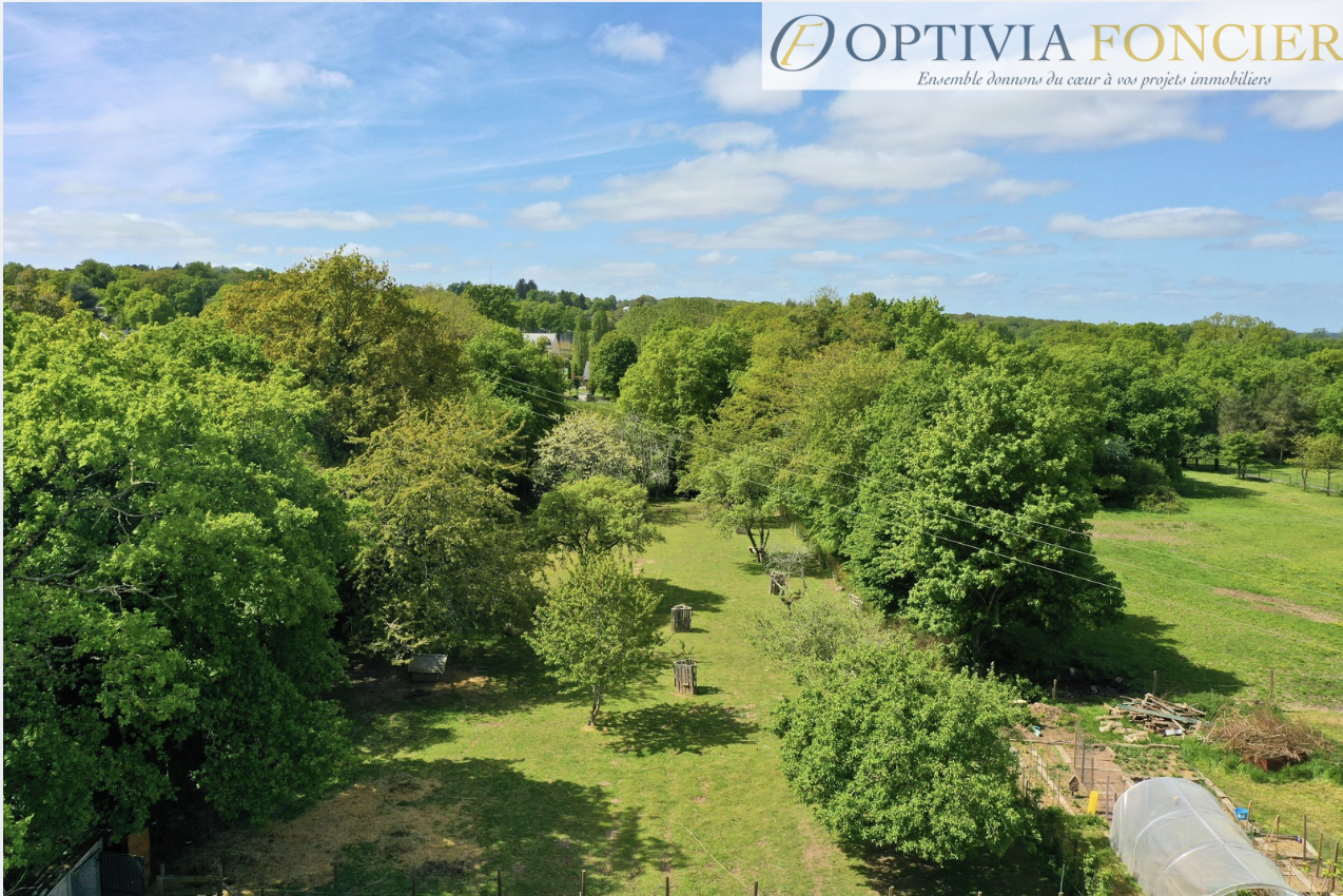 Propriété T7 1421 m2 avec sous-sol complet (100 m2) et 4 200 m2 de terrain