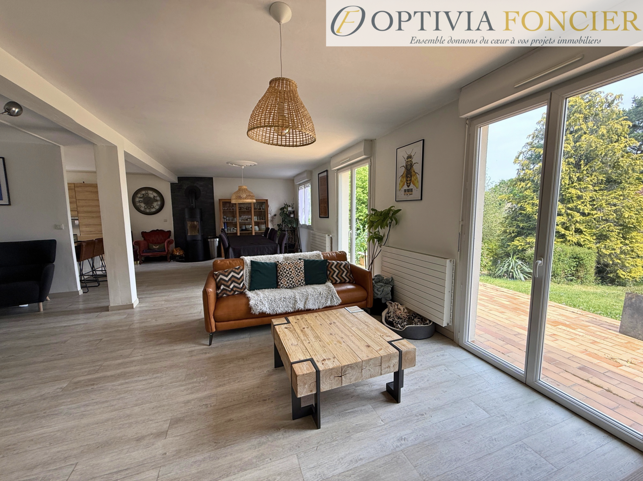 Propriété T7 1421 m2 avec sous-sol complet (100 m2) et 4 200 m2 de terrain