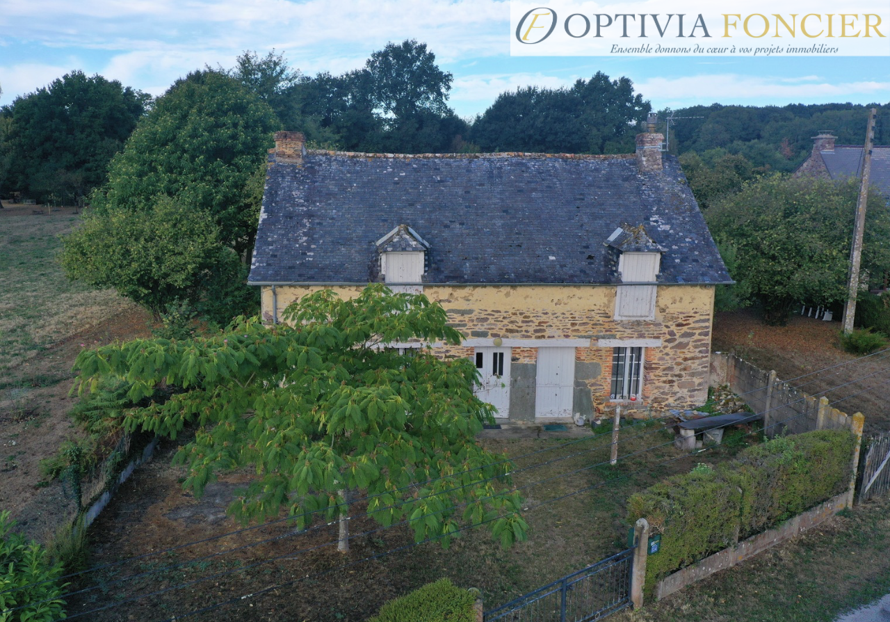 Maison T3 avec un terrain de 1 380 m2 située à Bruz (150 m2 dans la configuration actuelle + extension possibl