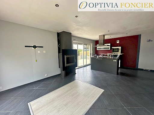 Maison T7 Guichen 112 m2 - 850 m2 - Proche centre et grand garage - 3