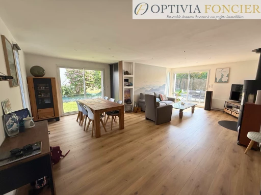 Maison Guichen Bourg 105 m2 - 476 m2