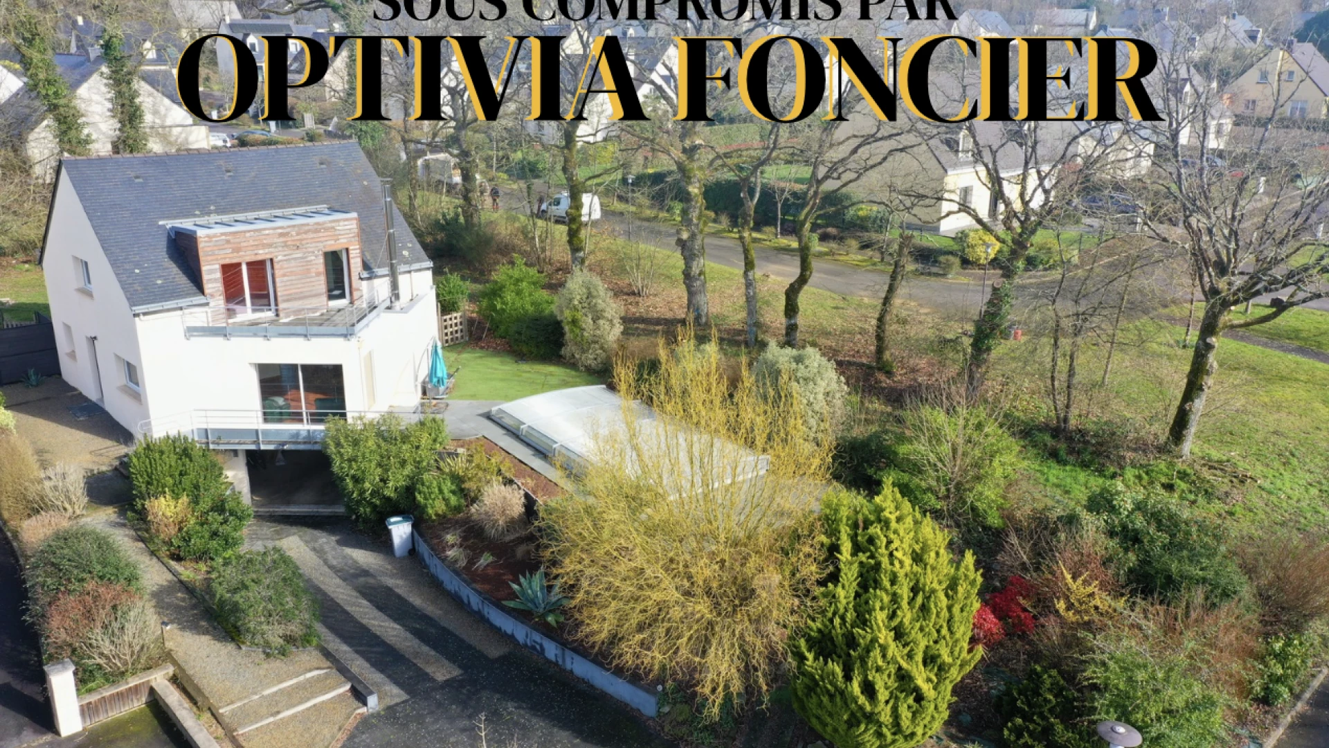 Maison d'architecture 151 m2 - 1005 m2 - Sous-sol 100m2