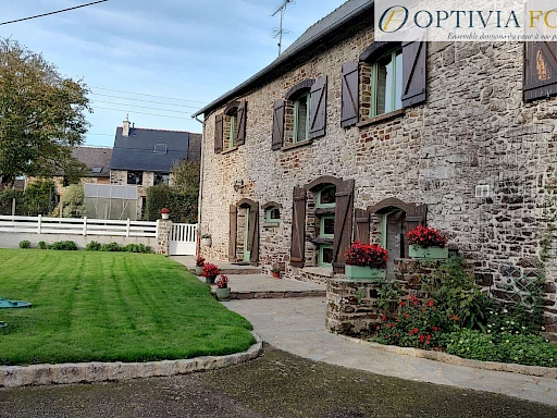 Maison Guichen T6 160 m2 - 1 083 m2