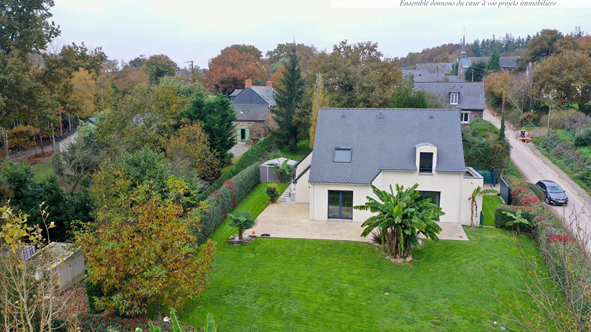 Maison 2008 - T6 Guipry Messac - 140 m2 - 920 m2 - Double garage - Vue dégagée et calme
