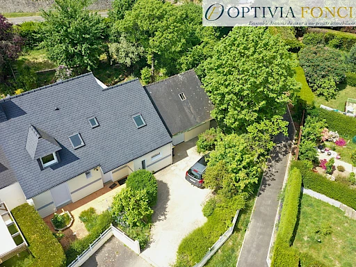 Maison T7 Guichen 132 m2 - 605 m2