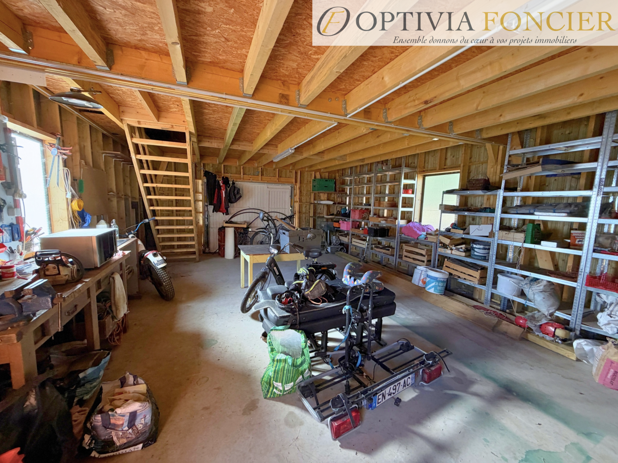 Longère de caractère GUICHEN T6 de 154 m2 - terrain de 4232 m2 - Garage de 60 m2 + 60 m2 d'espace stockage
