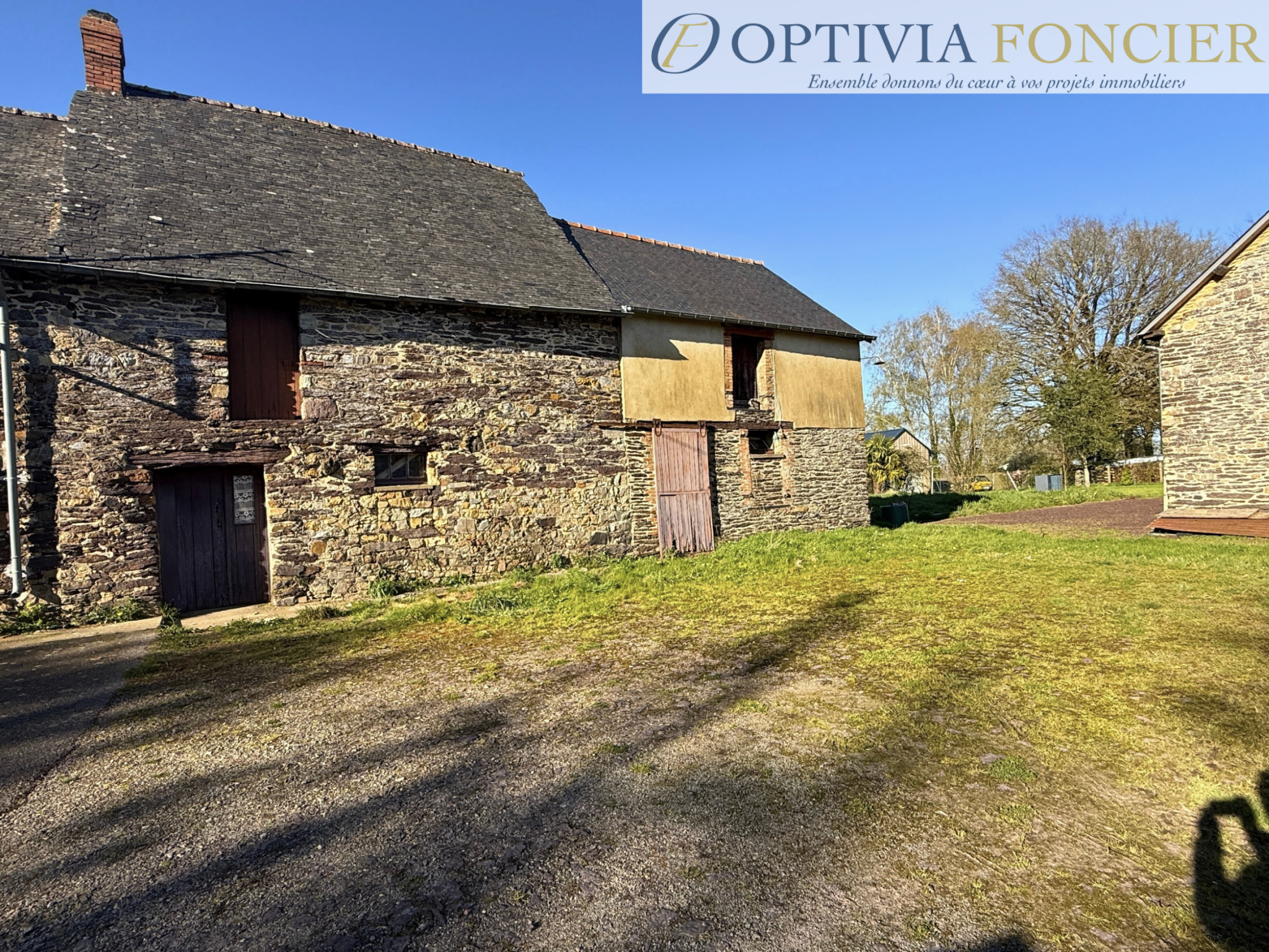 Longère à rénover - Potentiel 208 m2 - 2 650 m2 de terrain - Bel environnement